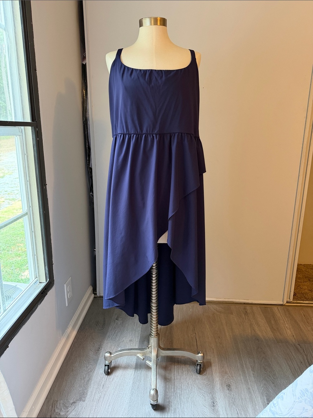 HALARA Navy High-Low Breezeful Sleeveless Asymmetrical Dress